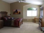 Master Bedroom - queen bed